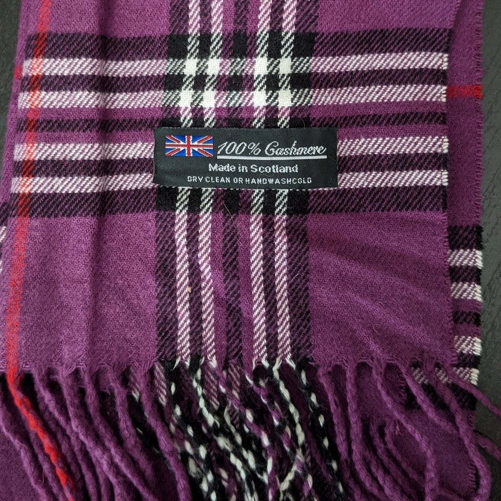 100% Cashmere Plaid Scarf NWOT